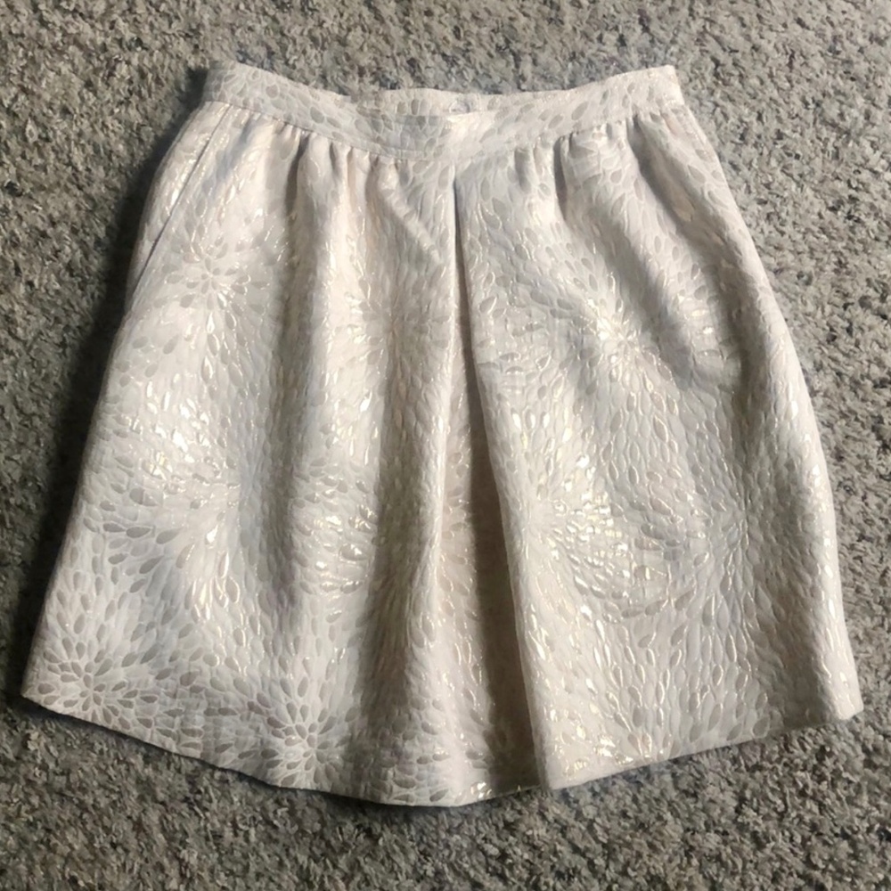 Elizabeth McKay Gold and Silver Leaf Brocade Skirt Size 6
